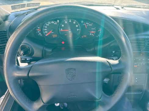 Used 2000 Porsche 911 Carrera image 25
