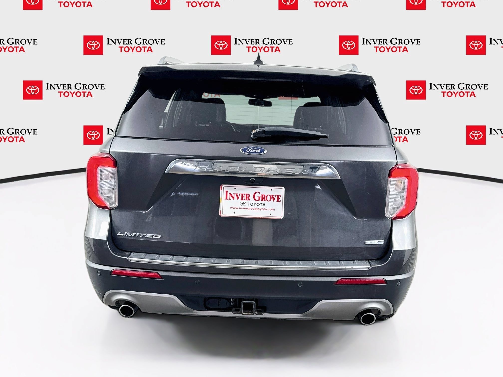 Used 2020 Ford Explorer Limited w/ Class III Trailer Tow Package AWD/4WD image 6