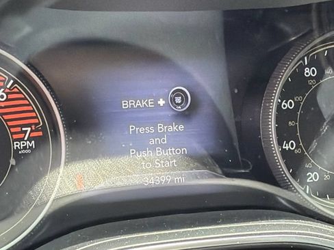 Used 2022 Jeep Cherokee Latitude Lux w/ Sun & Sound Group AWD/4WD image 7