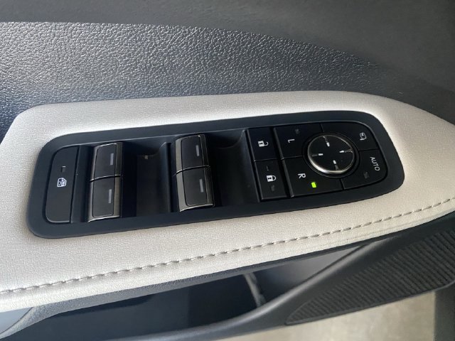Used 2025 Lexus RX 350 Premium w/ Accessory Package (K3) FWD image 20