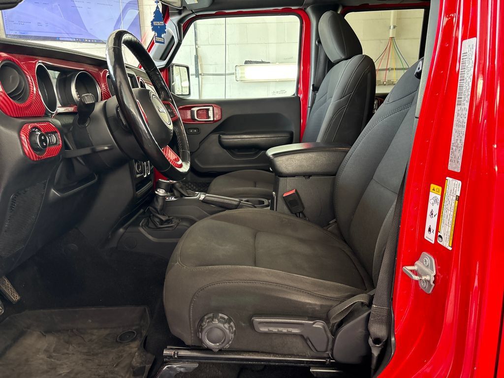 Used 2020 Jeep Gladiator Sport w/ Quick Order Package 24S AWD/4WD image 12