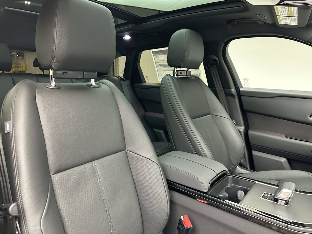 Certified 2026 Land Rover Range Rover Velar S AWD/4WD image 5
