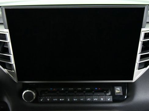 Used 2025 Toyota Sequoia Limited image 4