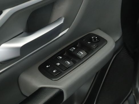 Used 2020 RAM 1500 Big Horn image 7