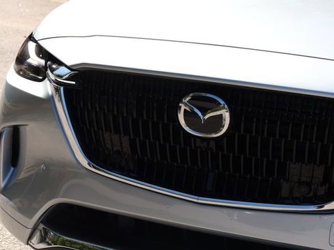 Used 2025 MAZDA CX-90 3.3 Turbo S w/ Premium Package image 16