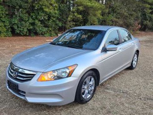 Used 2012 Honda Accord SE image 1