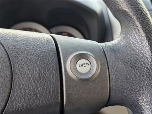 Used 2010 Toyota RAV4 image 12