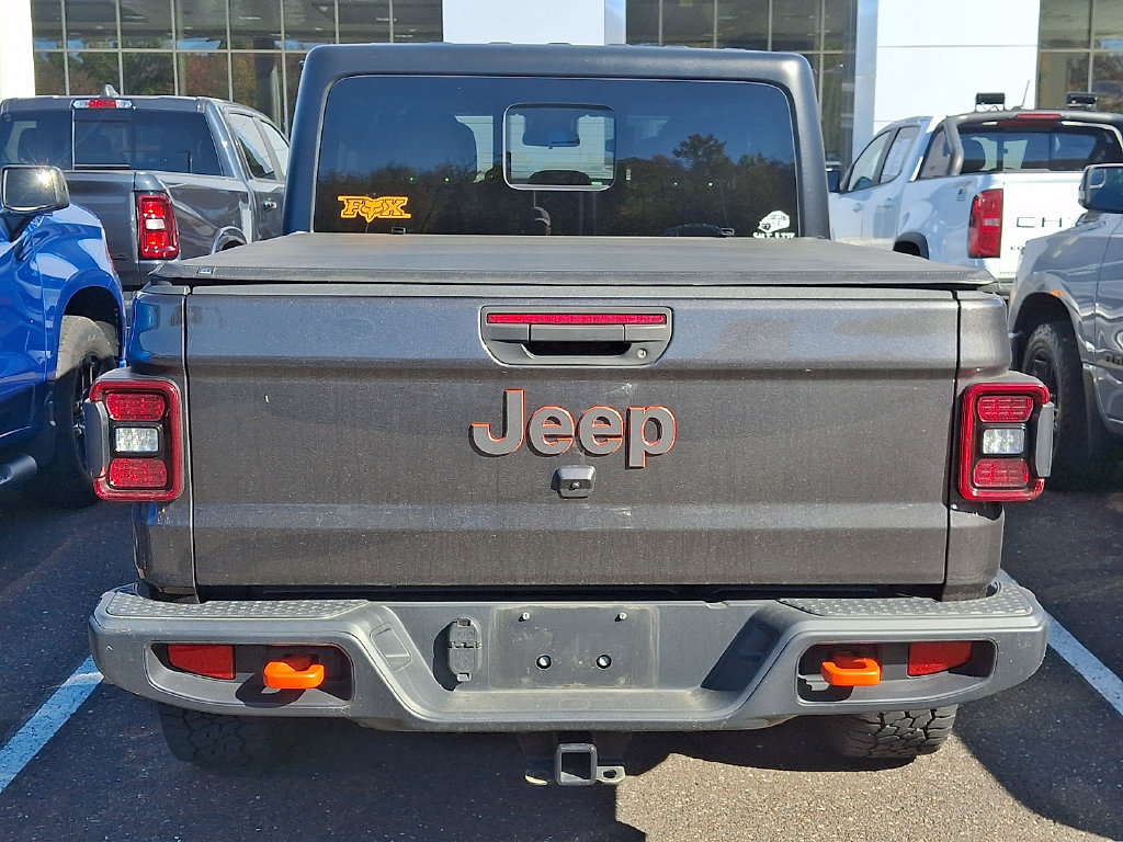 Used 2024 Jeep Gladiator Mojave w/ Convenience Group AWD/4WD image 5