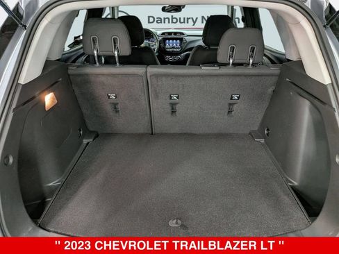 Used 2023 Chevrolet TrailBlazer LT w/ Convenience Package AWD/4WD image 30