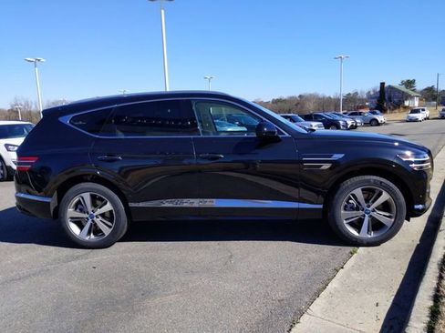 Used 2021 Genesis GV80 2.5T w/ Advanced Package 02 image 3