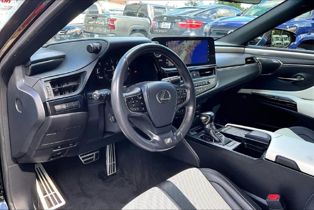 Used 2022 Lexus ES 350 F Sport w/ Accessory Package FWD image 14