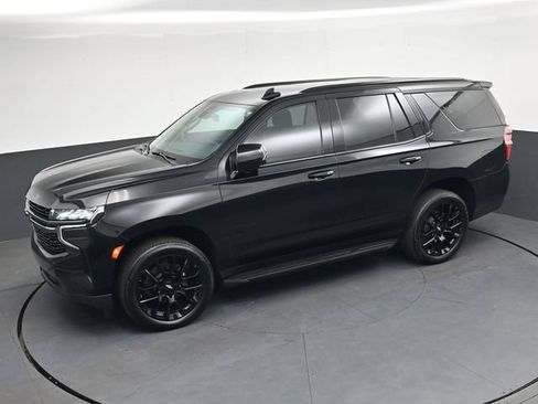Used 2022 Chevrolet Tahoe RST w/ Luxury Package AWD/4WD image 25