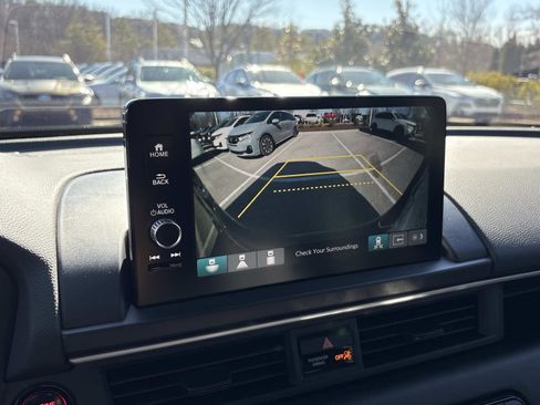 Used 2025 Honda Pilot Touring image 21