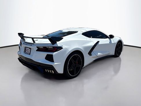 Used 2022 Chevrolet Corvette Stingray Coupe w/ 1LT RWD image 7