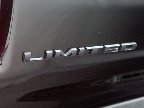 Used 2025 RAM 1500 Limited AWD/4WD image 14