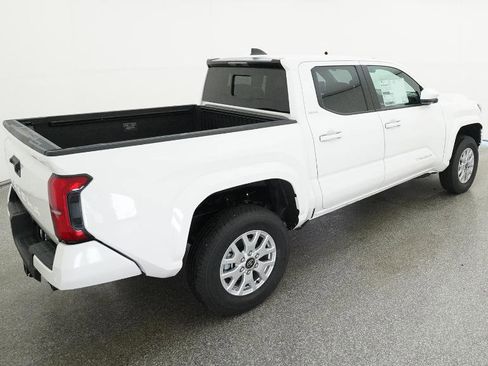 New 2025 Toyota Tacoma SR5 image 22