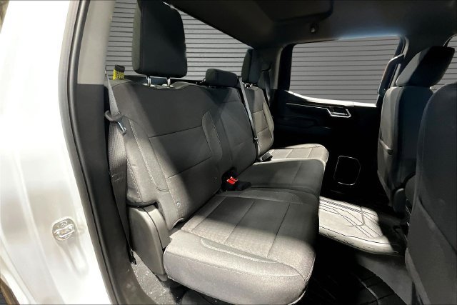 New 2026 Chevrolet Silverado 1500 RST w/ LPO, Dark Essentials Package AWD/4WD image 9