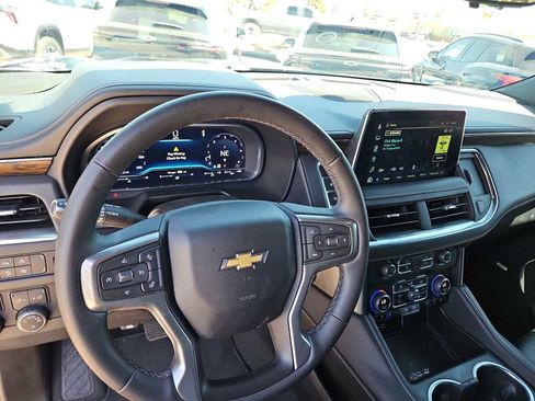 Used 2023 Chevrolet Tahoe Premier w/ Premium Package image 11