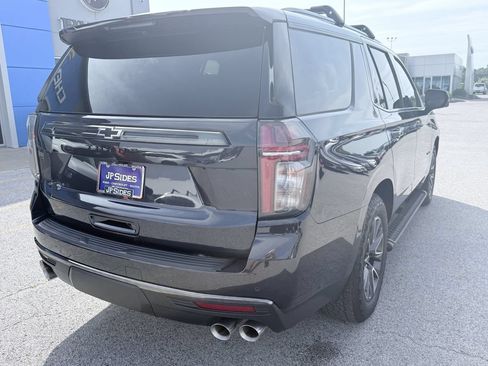 Used 2022 Chevrolet Tahoe Z71 w/ Z71 Off-Road Package AWD/4WD image 7