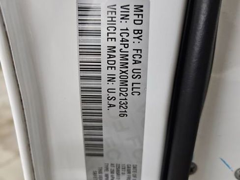 Used 2021 Jeep Cherokee Latitude Lux w/ Comfort/Convenience Group image 53