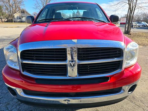 Used 2007 Dodge Ram 1500 Truck SLT image 2