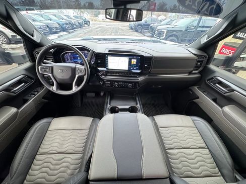 Used 2024 Chevrolet Silverado 2500 ZR2 w/ ZR2 Bison Edition image 28