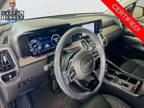 Certified 2023 Kia Sorento SX Prestige image 10