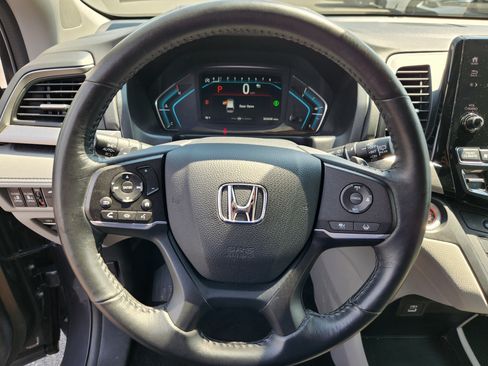 Certified 2023 Honda Odyssey EX-L image 9