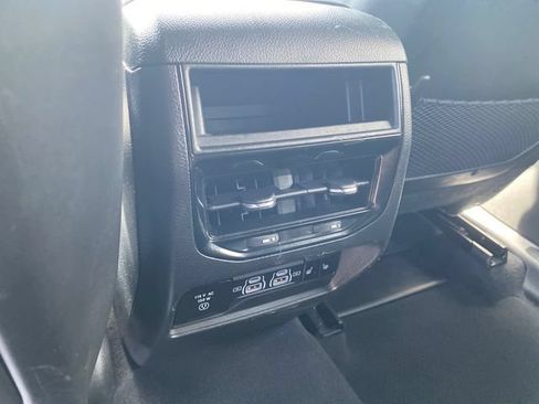 Used 2024 Jeep Grand Cherokee Limited AWD/4WD image 20