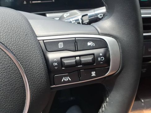 Used 2025 Kia K5 GT-Line AWD/4WD image 15