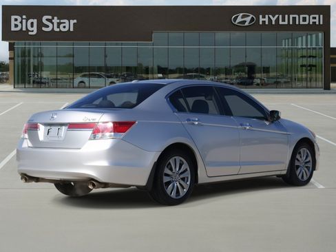 Used 2012 Honda Accord EX-L image 4
