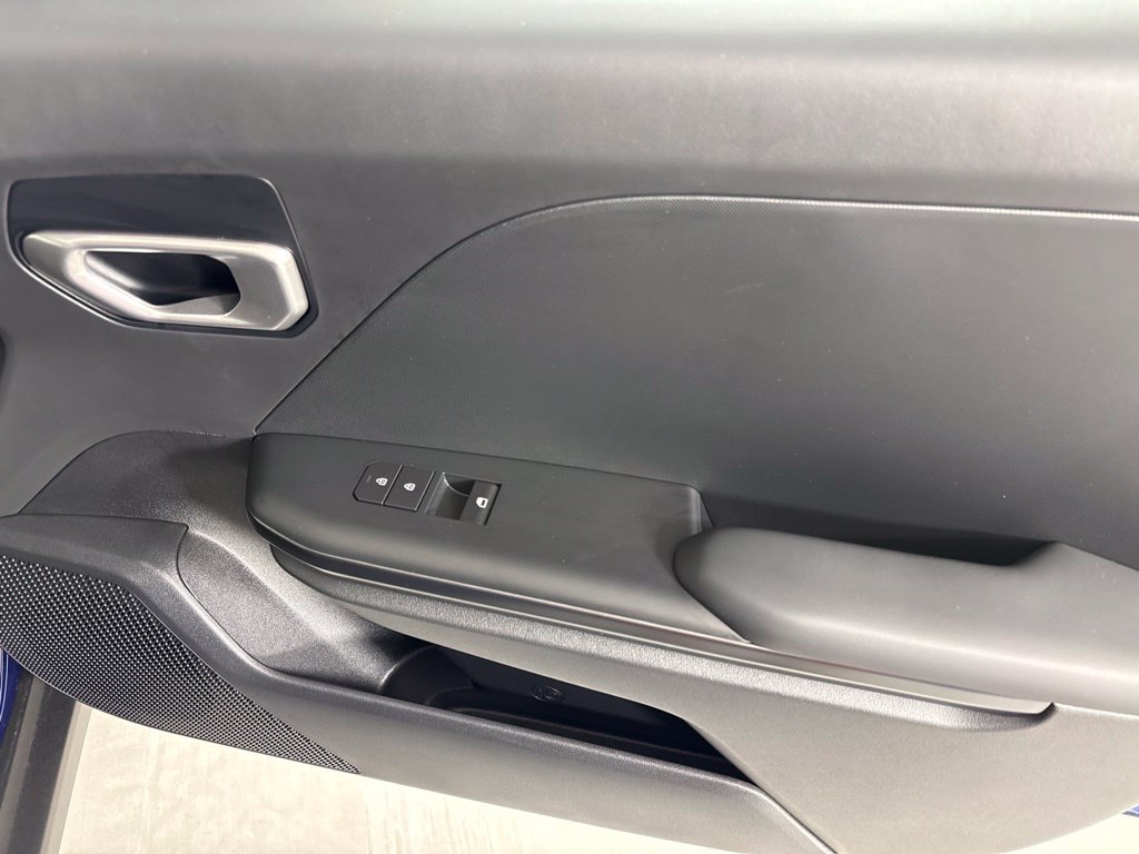 New 2026 Kia K4 FWD image 16