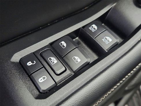 Used 2023 Jeep Grand Cherokee 4WD 4xe image 21