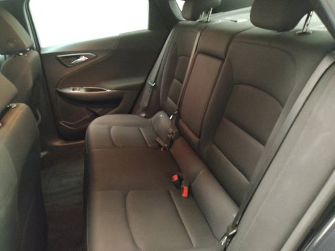 Used 2023 Chevrolet Malibu LT FWD image 18