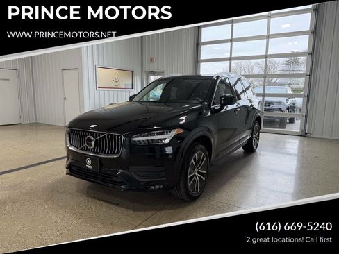 Used 2020 Volvo XC90 T5 Momentum image 1