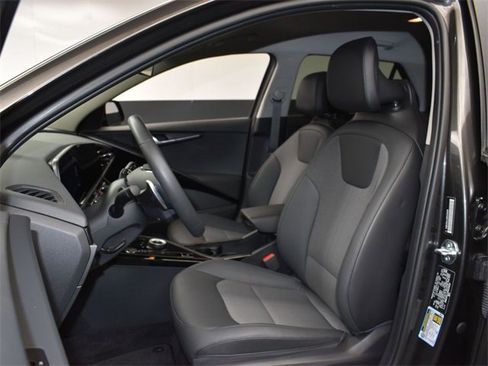 Used 2024 Kia Niro Wind image 9