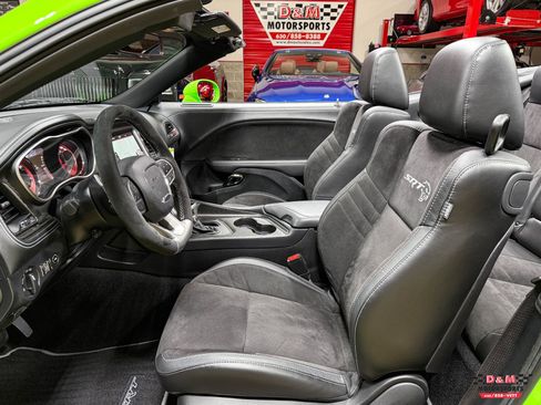 Used 2023 Dodge Challenger SRT Hellcat image 14