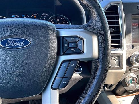 Used 2015 Ford F150 Lariat w/ Equipment Group 502A Luxury image 21