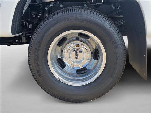 New 2026 Ford F350 Platinum image 10