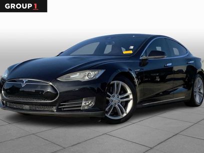 Used 2015 Tesla Model S 70D