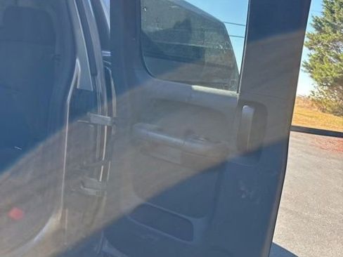 Used 2013 GMC Sierra 1500 SLE w/ Power Tech Package image 39