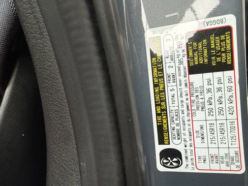 Used 2023 MAZDA MAZDA3 s FWD image 50