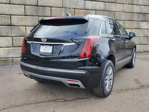 Certified 2022 Cadillac XT5 Premium Luxury image 5