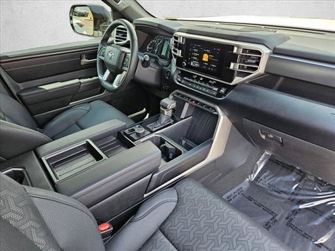 Used 2025 Toyota Tundra SR5 w/ SR5 Premium Package AWD/4WD image 25