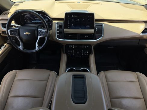 Used 2023 Chevrolet Suburban Premier RWD image 12
