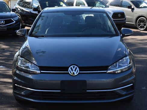 Used 2021 Volkswagen Golf 4-Door image 3