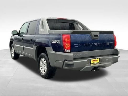 Used 2002 Chevrolet Avalanche 4x4 w/ Off-Road Suspension Pkg image 6