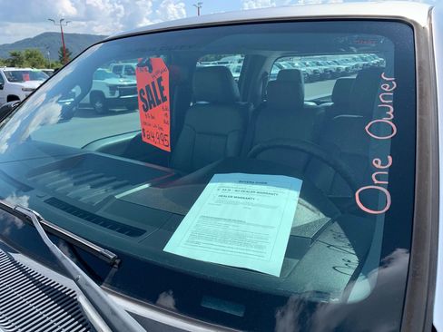 Used 2015 Ford F350 XL image 4