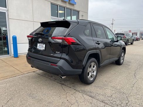 Used 2023 Toyota RAV4 XLE image 5