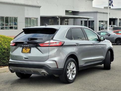 Certified 2024 Ford Edge Titanium image 4
